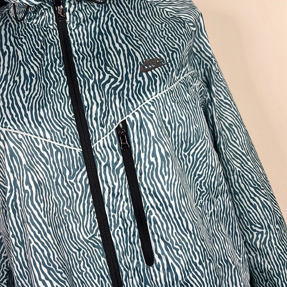 NIKE Blue Blacklight Flash Print Windrunner Windbreaker Hooded Jacket M